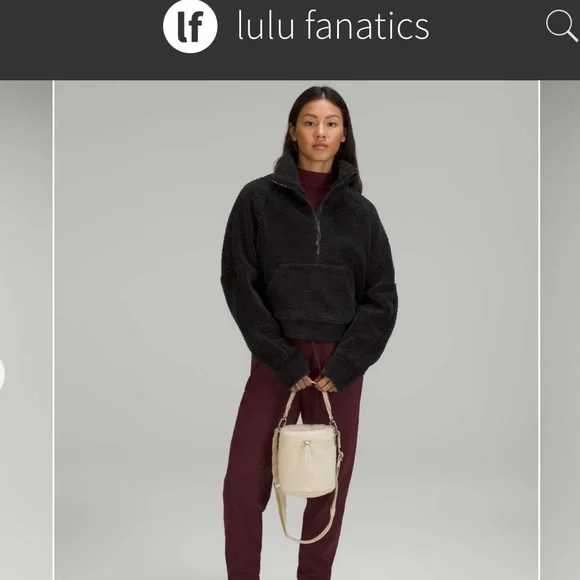 NWT Lululemon New Year Crossbody Fleece Bucket Bag 2.5L WORDMARK White Opal LOGO - Picture 2 of 7